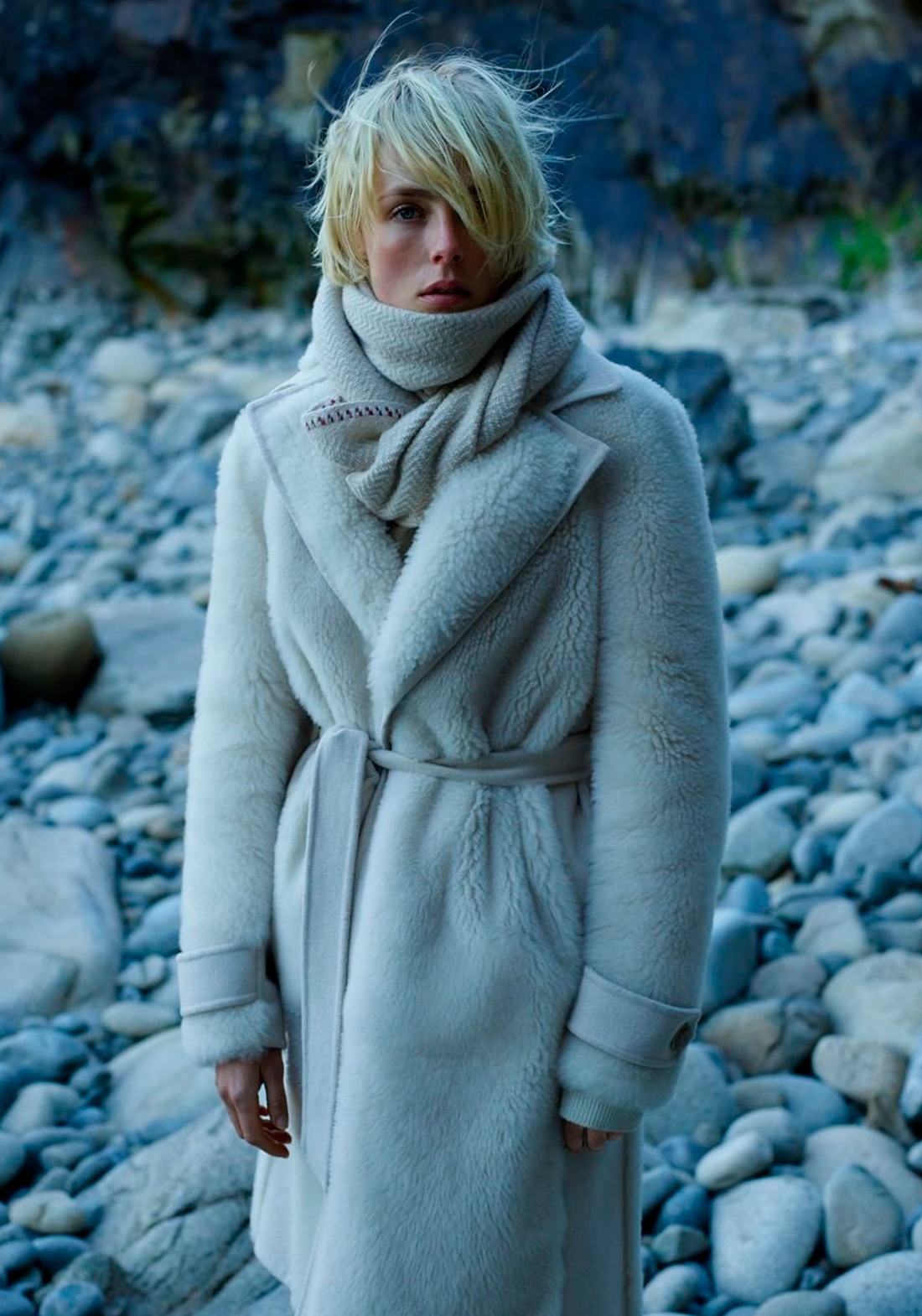 loro_piana_ad_campaign_2022_2023