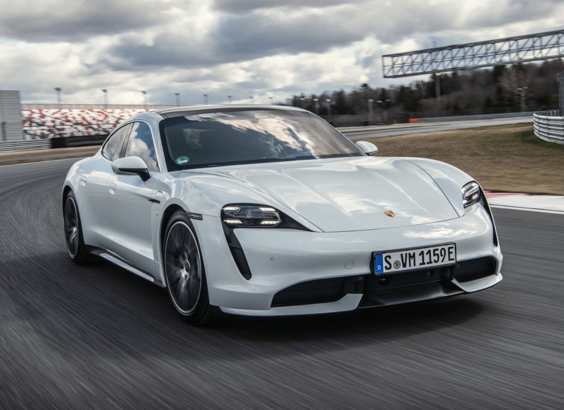 porsche_taycan_v_rossii