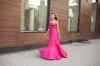 Модное розовое платье в пол