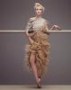 модель Anne-Sofie List анн-софи лист тренд перья feathers marabou